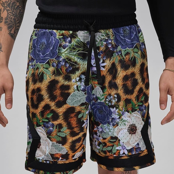 Jordan Sport shorts Nike
Men's Dri-FIT Diamond Shorts - Picture 3 of 4